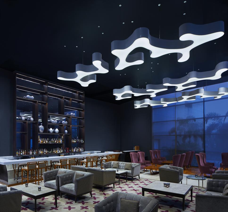 Taj Swarna, Amritsar Hotel Exterior foto The bar at the 101 lounge