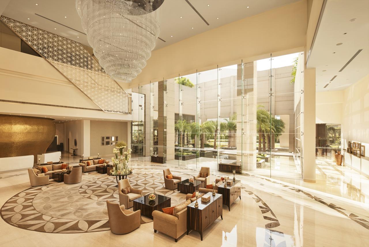 Taj Swarna, Amritsar Hotel Exterior foto Lobby