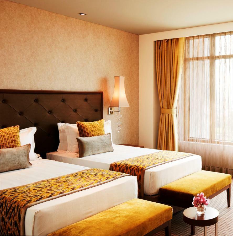 Taj Swarna, Amritsar Hotel Exterior foto Deluxe Room