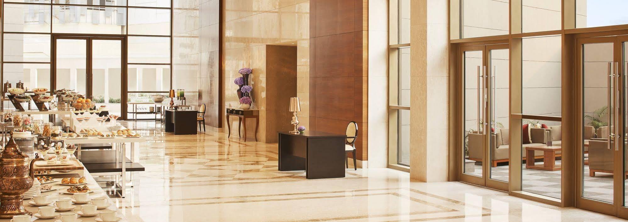 Taj Swarna, Amritsar Hotel Exterior foto Lobby
